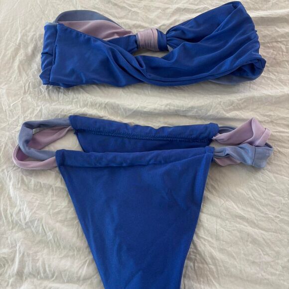 SHEIN Trendy Matching Bikini 2 Piece Swimwear Bikini Summer Medium Set - Picture 2 of 2